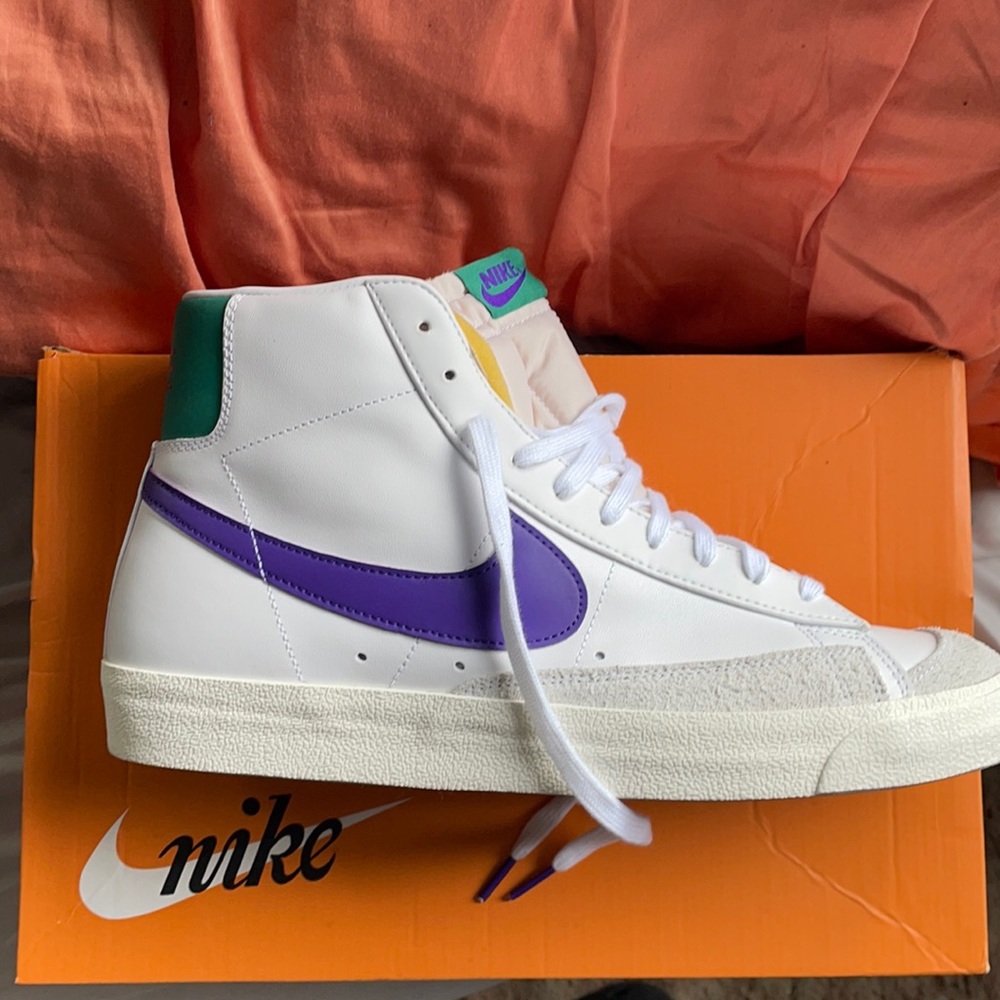 Nike Blazer Mid 77